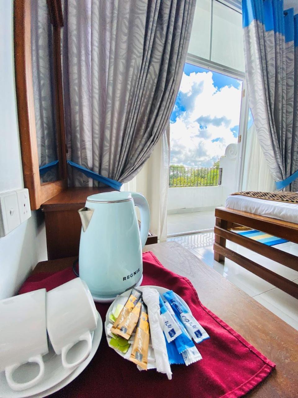 Ceylan Lodge Anuradhapura Eksteriør billede